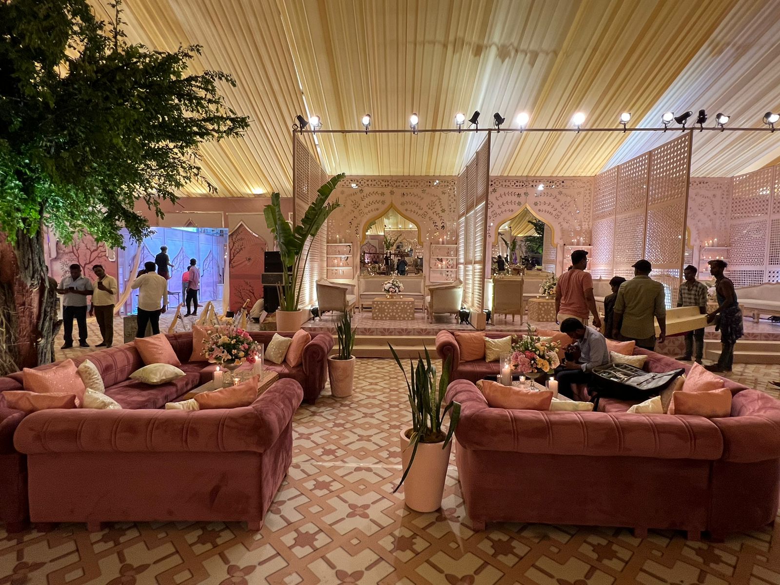 Intimate Wedding in Jaipur Under 50 Guests – Best Venues, Ideas & Real Budget Breakdown